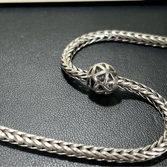 Trollbeads Retired Triangles Bead - Picture 5 of 11